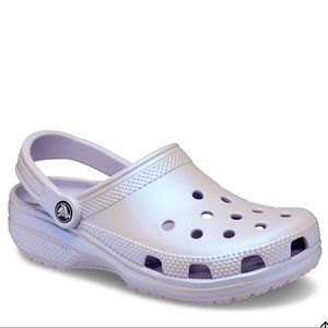 NEW IRIDESCENT CLASSIC 4 HER CLOG -CROCS